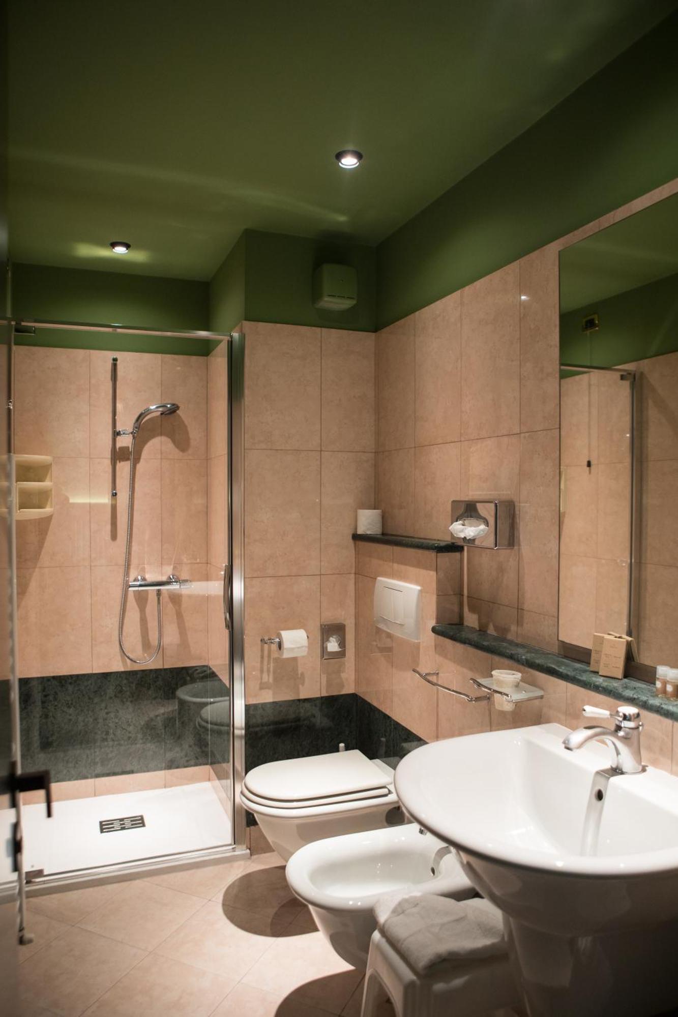 Hotel Miro' Garde Extérieur photo